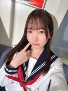 【2026年】セーラー服が似合うAV女優の白石かんな